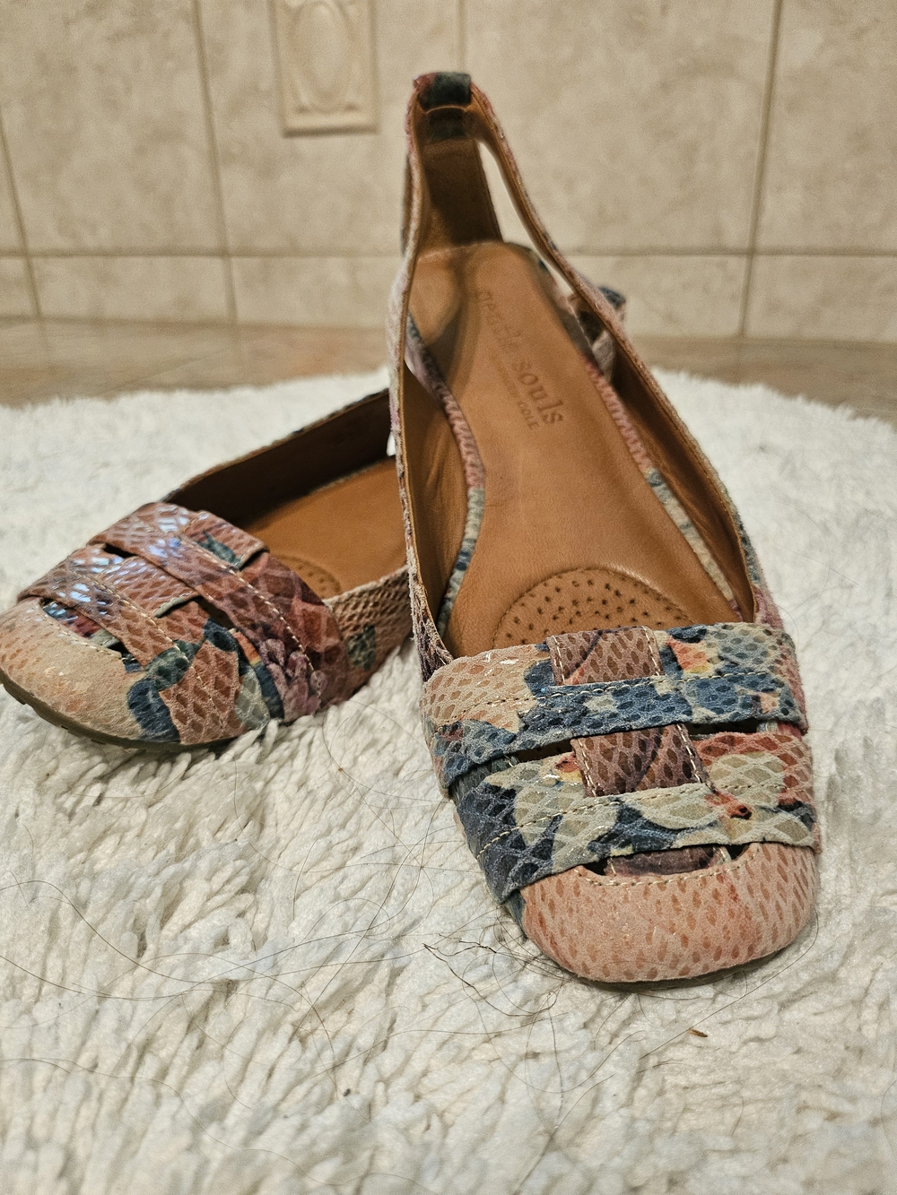 Kenneth Cole Multicolor Pink & Blue Snake-Print Slingback Flats  Leather
